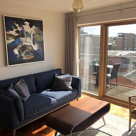Apartament Macken Street Self Catering *